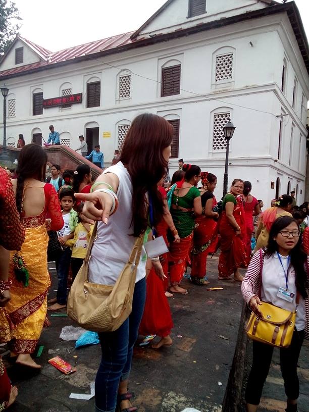 Teej Volunteer in pashupati